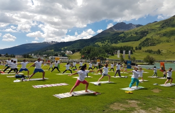 Yoga in Davos: 7th International Day of Yoga 