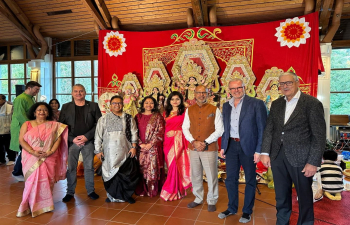 Ambassador Mridul Kumar participated in the Durga Puja celebrations organized by Swiss Puja on 11 October 2024